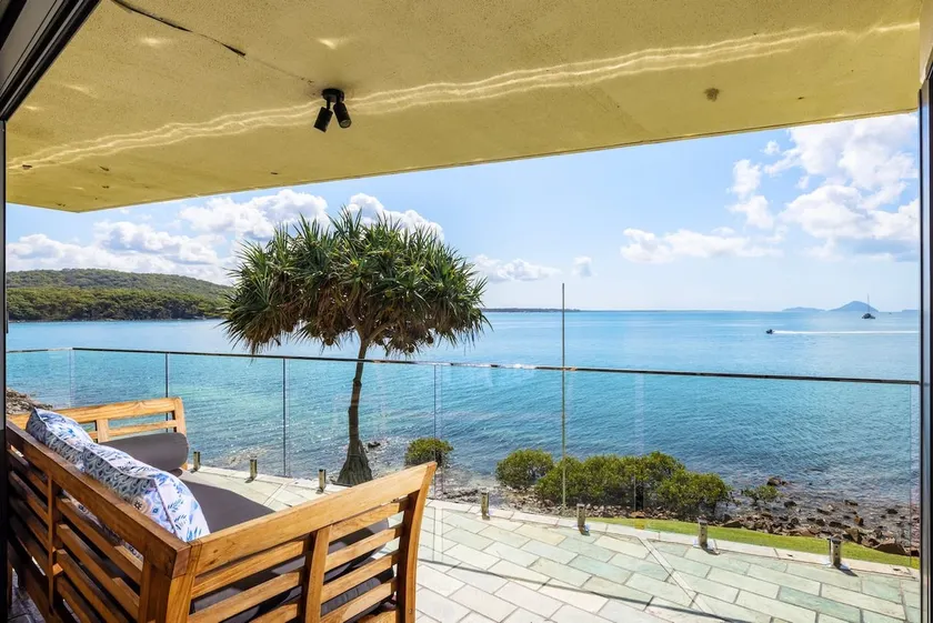 Lanimer 1- Beautiful Waterfront - Image 1