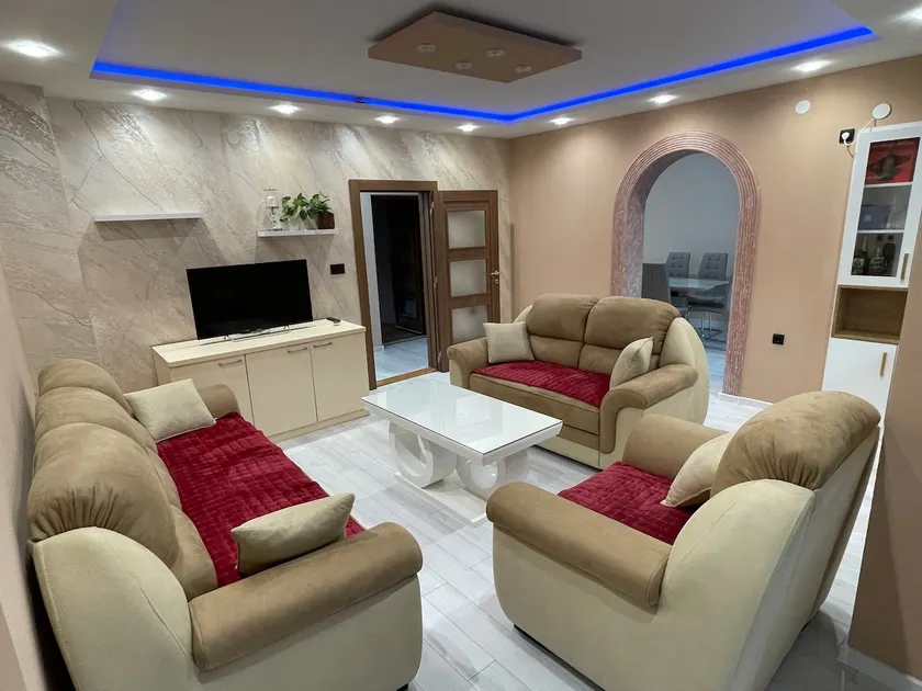 Apartment D&L - Image 1