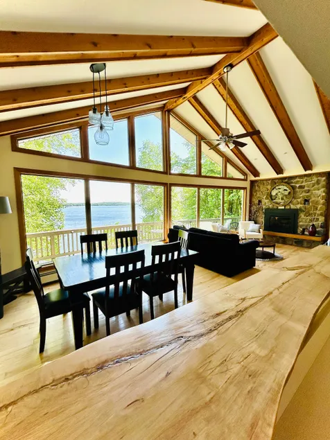 Private Lake Home : Spacious 1+ acre lot on Big Birch Lake - Image 1