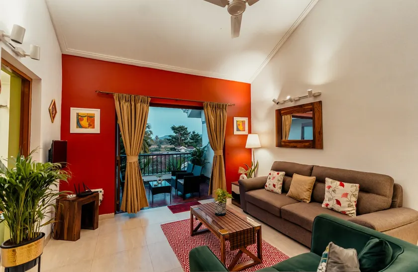 Comfy Vibrant 2BHK | Hill View | Pool | Garden - Image 1