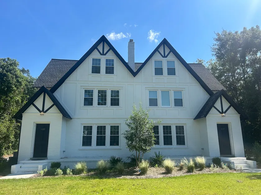 1125 Main Street Beauty - Image 1