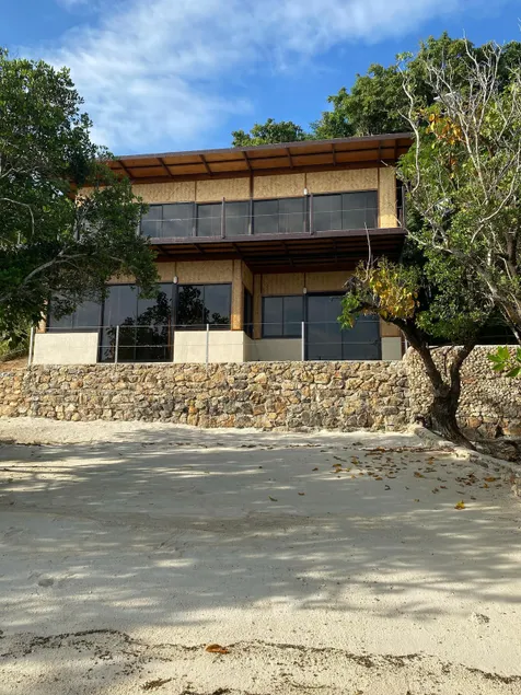 3 Bedroom Beachhouse w/pool - Image 1