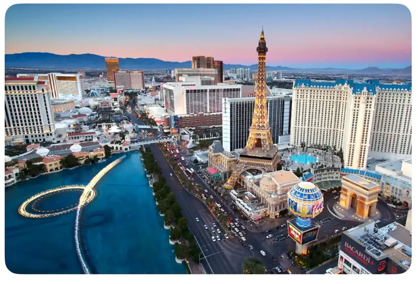 Entire home in the heart of Vegas Pool & Hot Tub - Image 1