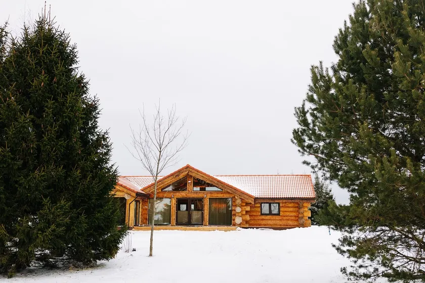 A cozy house with a bath for relaxation. - Image 1