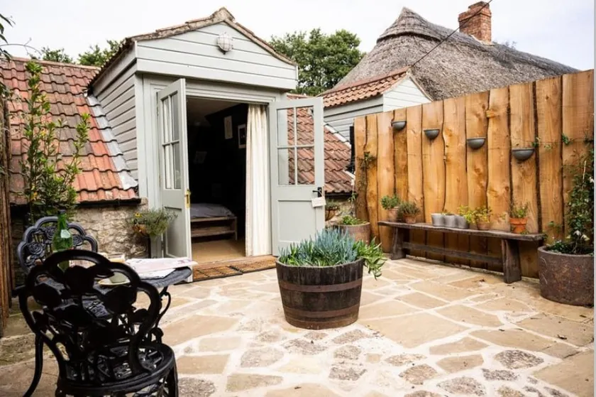 Garden Annexe @TheFoxINN - Image 1