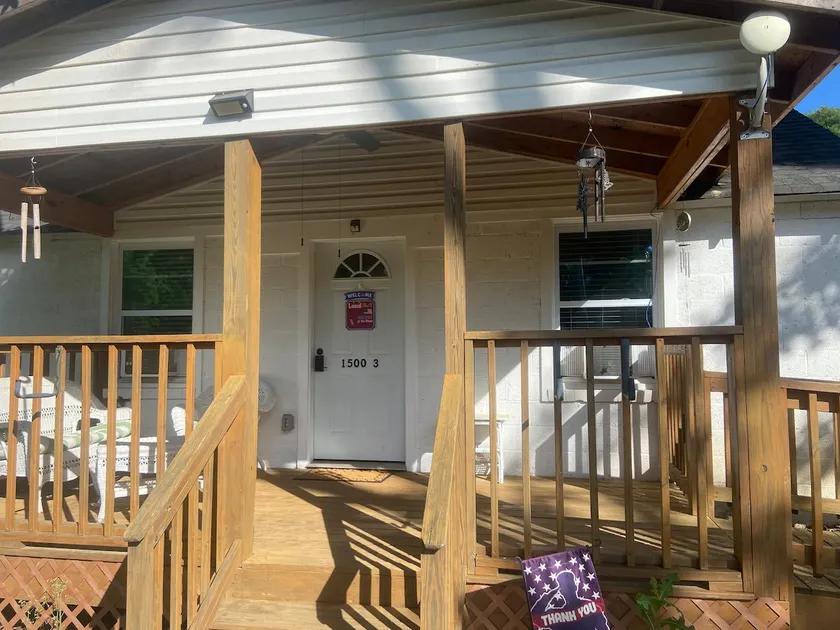 Amazing Southern Comfort Home near HPU - Image 1