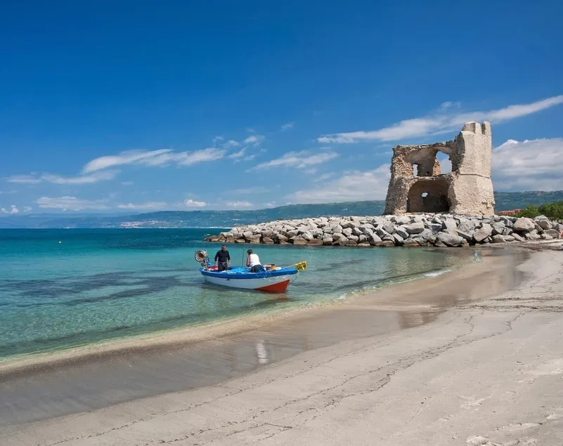 Coast of the Gods • Between Pizzo and Tropea - Image 1