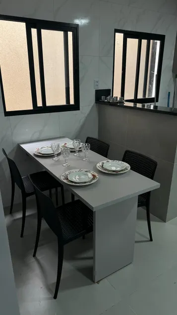 Beautiful 2-bedroom ground-floor air-conditioned apartment - Image 1