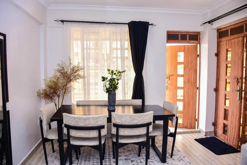 Nyarari's Place - Image 1