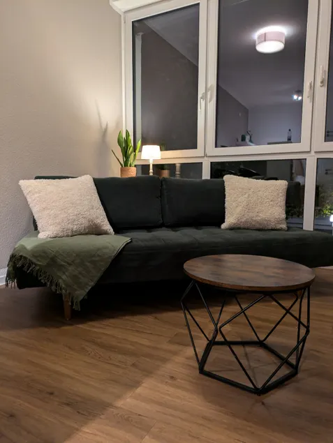 Cozy and central - Image 1