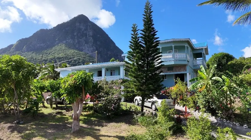 Pinedrive Villa - Image 1