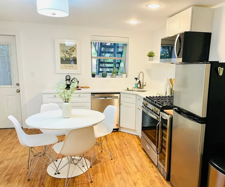 Charming Guest Suite in Park Slope - Image 1