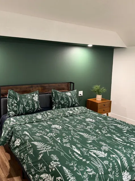 Beautiful apartment on Brown St! - Image 1