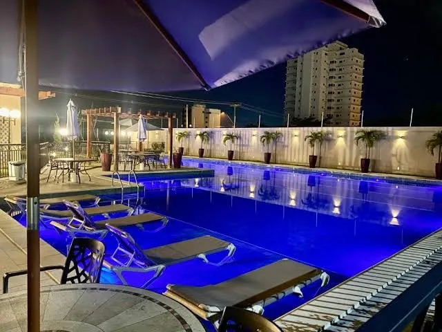 Air-Conditioned Arruda House Close to Boulevard Shopping Mall - Image 1