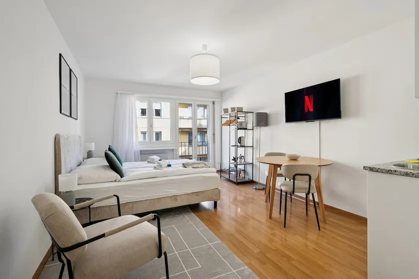 Chic central studio - modern - Crown 27 - Image 1