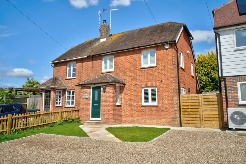 Comfortable Spacious Cottage - Image 1
