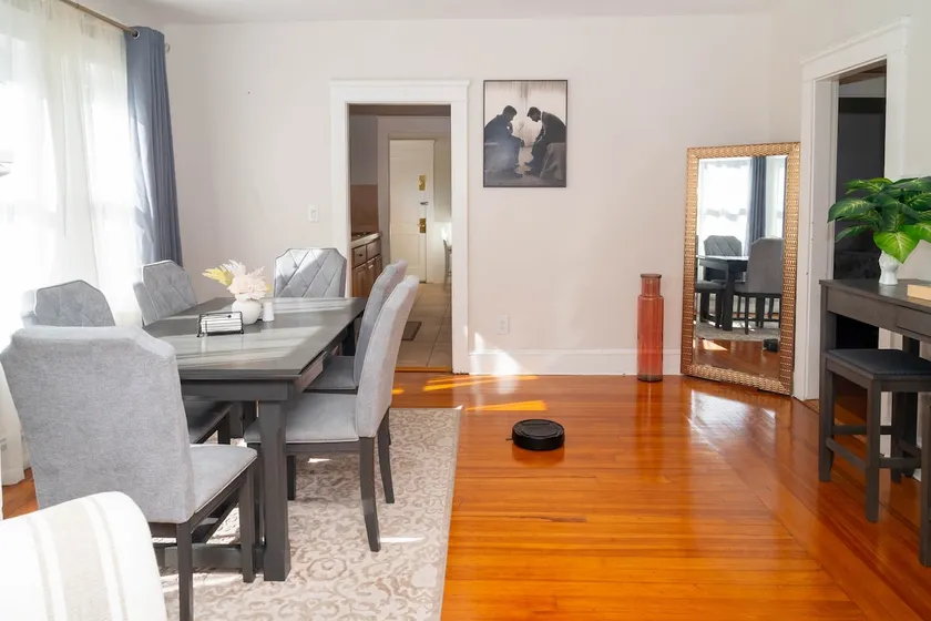 Relaxing 3BR Space • Close to Everything! - Image 1