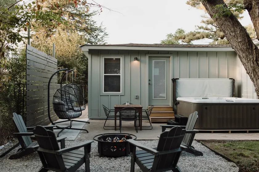 Vintage One Pine-Rose District-Hot Tub - Image 1
