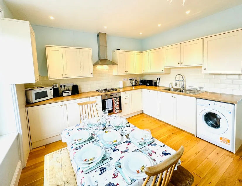NEW Rowhills Ventnor an ideal family holiday home - Image 1