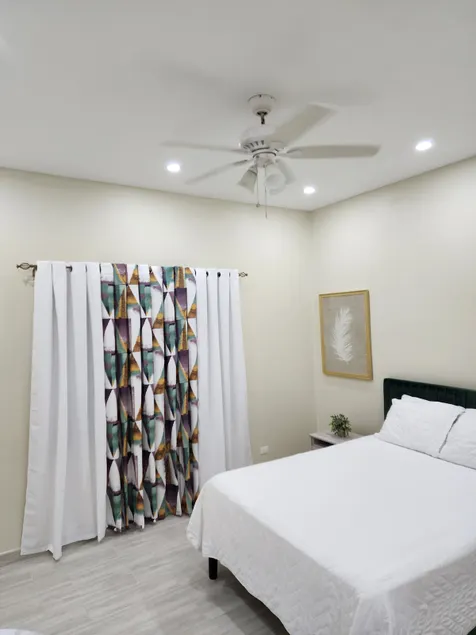 The Oasis Unit 6 - Image 1