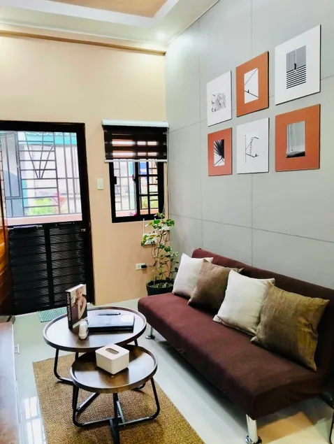 FYLL Homes - Ysabella Suite Stylish Art Deco 1-Bed Apartment with FREE Parking Near Pagsanjan Falls & Caliraya - Image 1