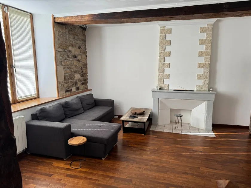 Charming townhouse - Image 1
