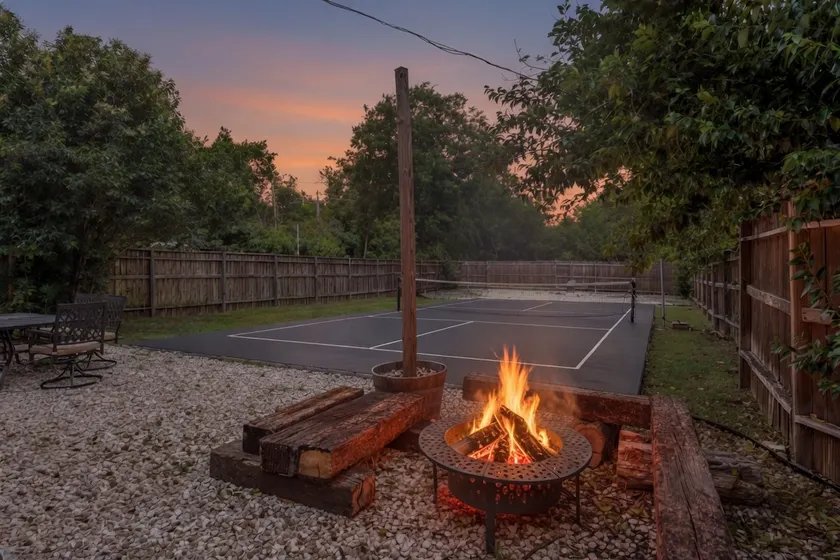 Family-Friendly Waco Home with Pickleball Court - Image 1