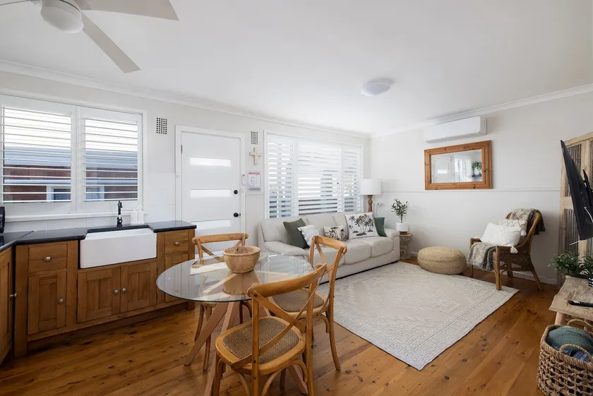 Berrigal 4 Beachfront - Image 1