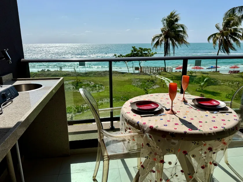 Flat 08 Waterfront | Incredible View | Pool | Kitchen - Image 1