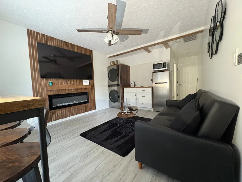 Urban FarmHouse Suite - Image 1