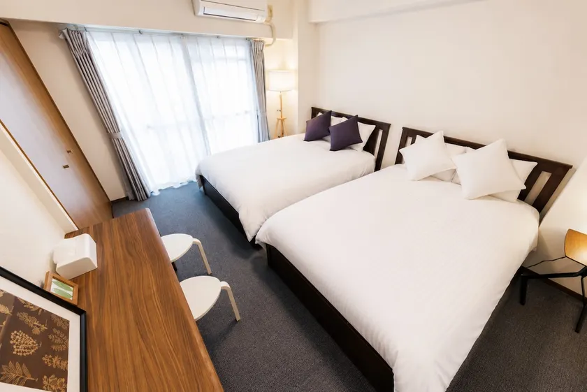 Accommodates up to 4 guests/5 minutes walk from Nishi-Ohashi Station/Convenient transportation/Pets allowed/3 stations within walking distance - Image 1