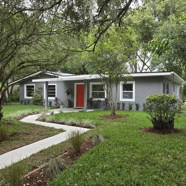 Casa Alma Vacation Home/Steps from LM Event Center - Image 1