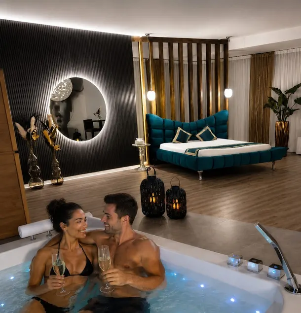 Diamond Luxury Suite, Whirlpool & finnische Sauna - Image 1