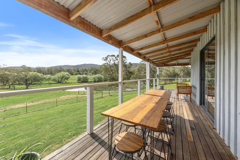 Kelly Creek Farm - Tolmie - Sleeps 10 - Image 1