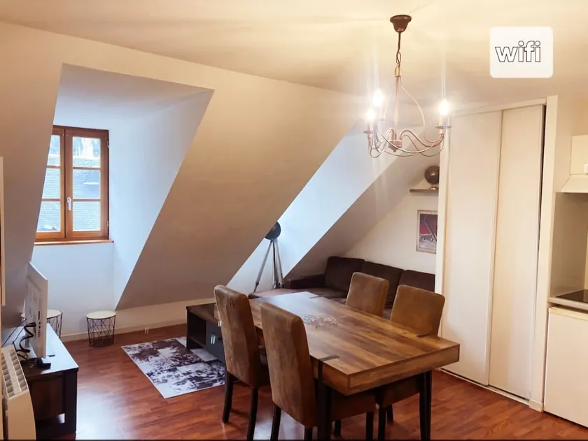 Apartment with pool | Mountain view - Image 1