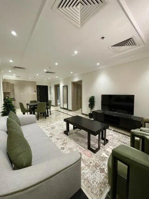 Royal Suite 201 - Image 1