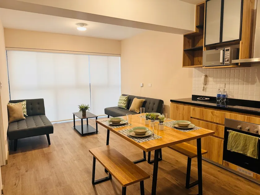 M20 - Brand New Apartment in Front of the US Embassy - Image 1