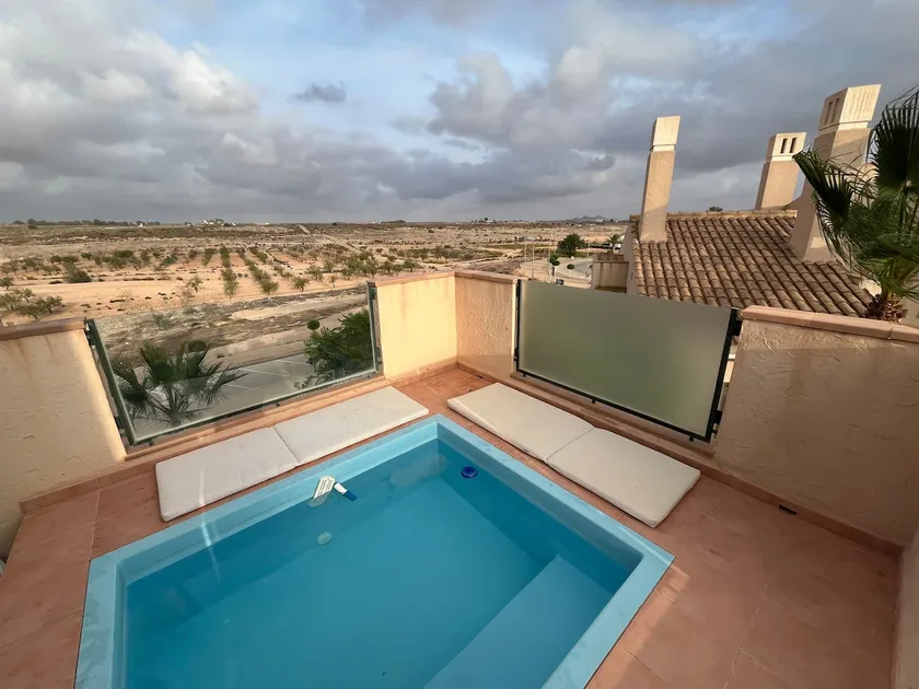 Luxury apartment in Oasis, HDA - Image 1