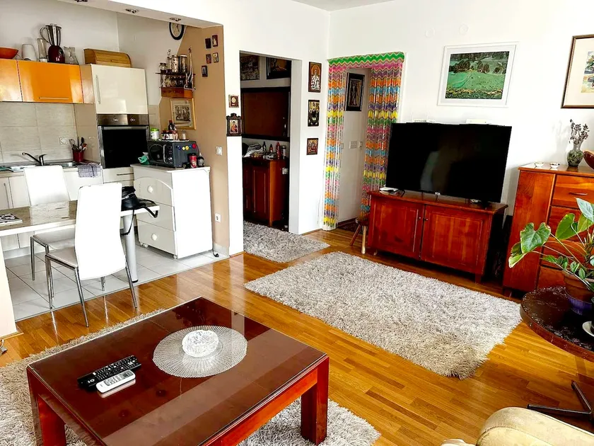 Apartment New Belgrade - Image 1