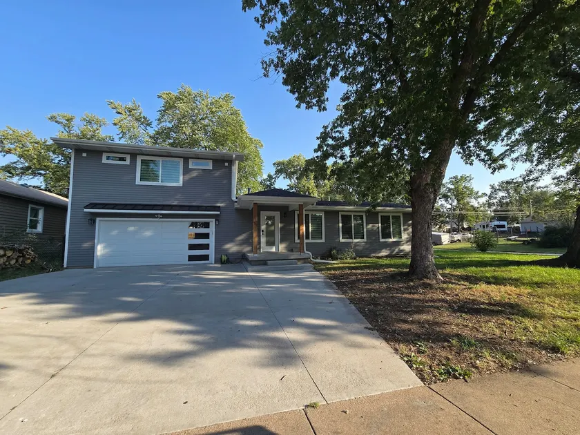 Home in Lincoln - Image 1
