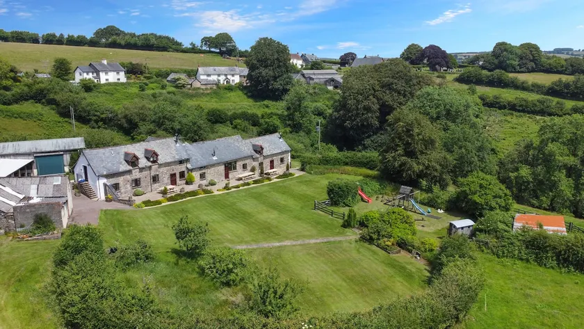 West Hollowcombe Farm - Image 1