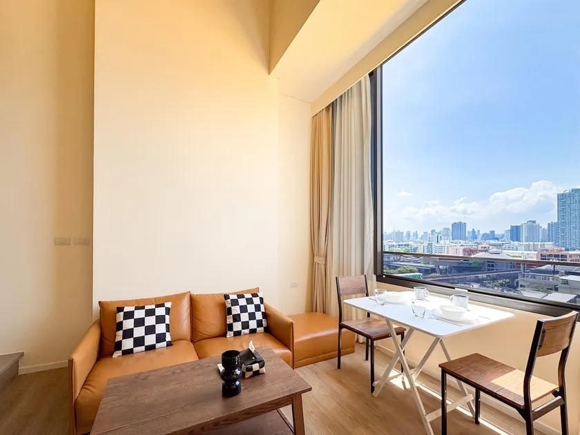 City view-Sky Bar& garden!-BTS OnNut 500m-Gym-Pool - Image 1