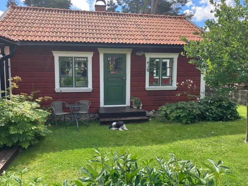 Charming central accommodation - Image 1
