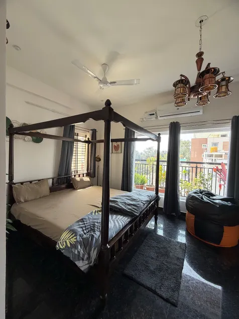 Cozy Penthouse-1 BHK - Image 1