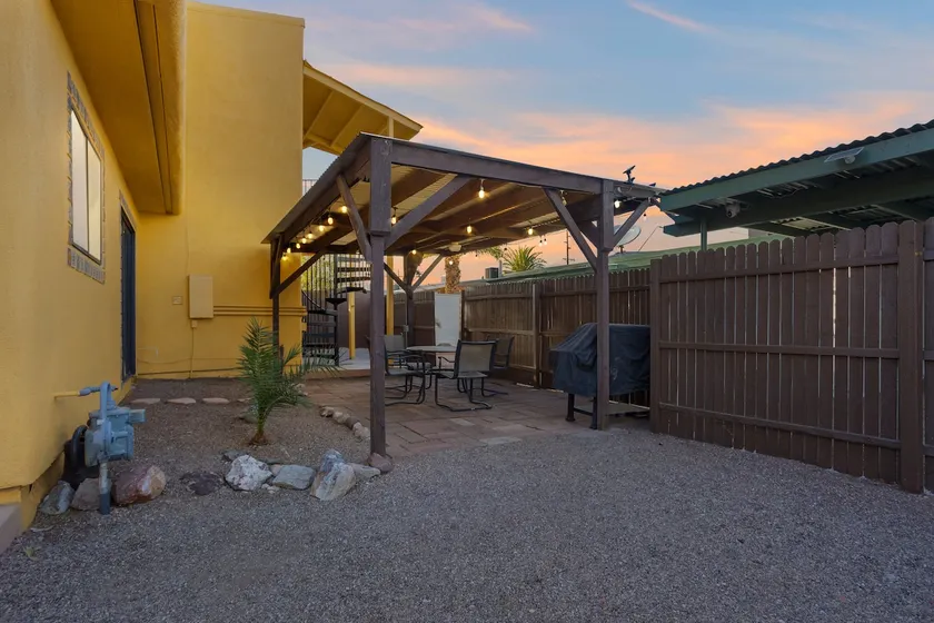 Cactus Casita | Large Yard, Central Location - Image 1