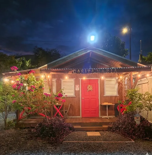 María's Cabin - Image 1