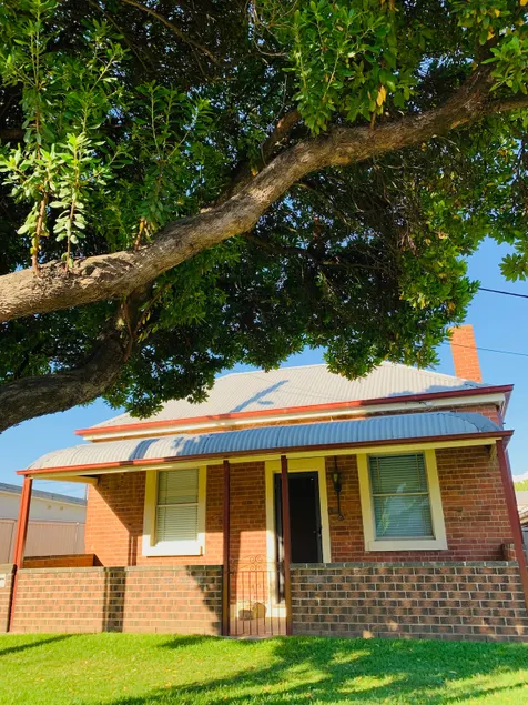 Strawberry Tree Cottage - Image 1