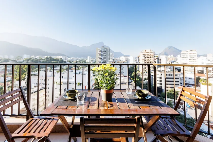 Aparthotel in Leblon overlooking Christ the Redeemer! - Image 1
