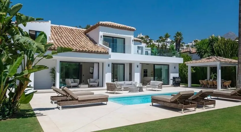 Luxury 5 bed Villa -Heated pool - Image 1