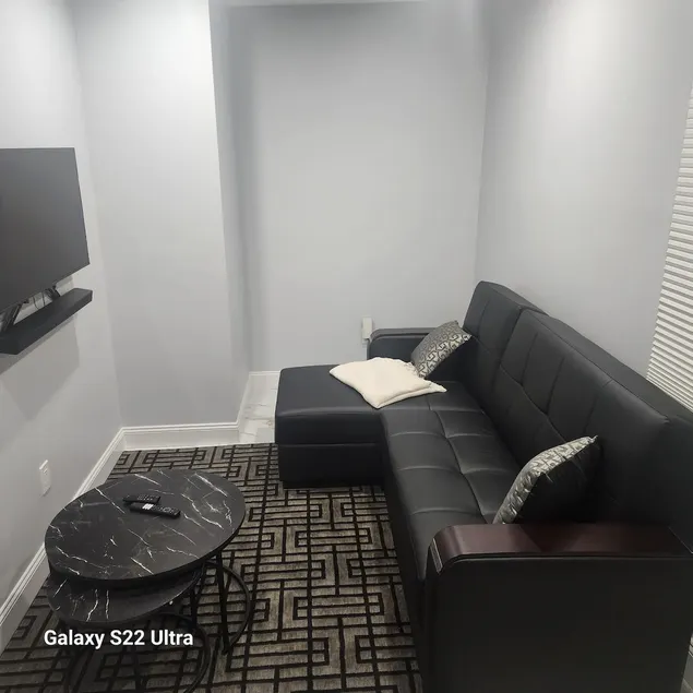 Majestically Pleasant Suite - Image 1